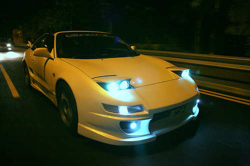 Toyota MR2 by Tom@HK; click to see video of Jane Goodall, Richard